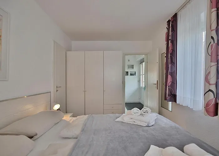 Domizil Gartenstrasse Domizil Gartenstrasse 4 4 * Timmendorfer Strand